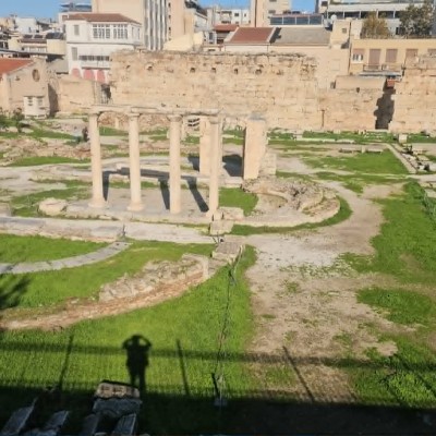 athens hadrians library