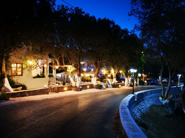 eevening batsi andros