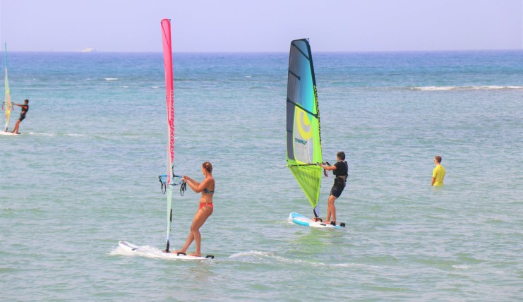wind surfing naxos